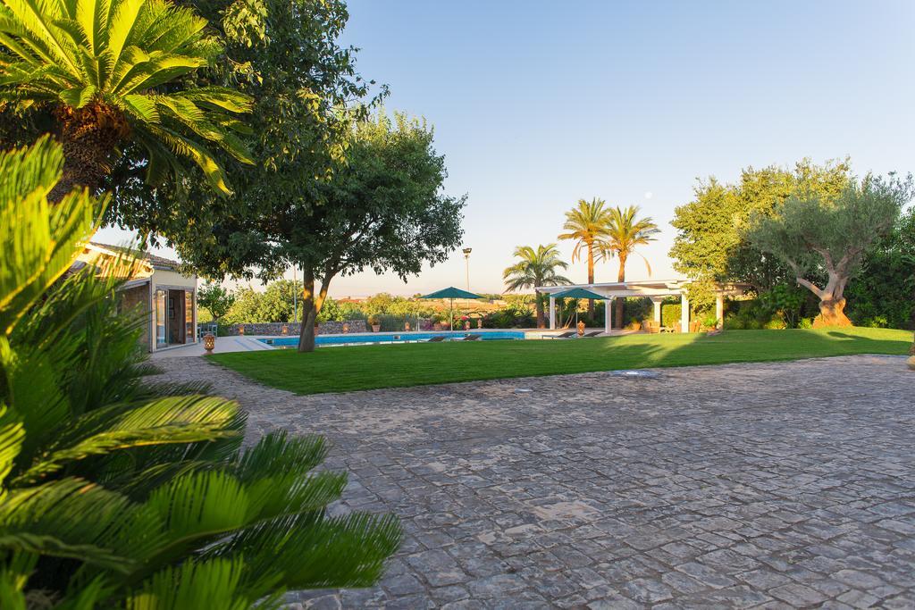 Villa Cappuccina Modica Exteriör bild